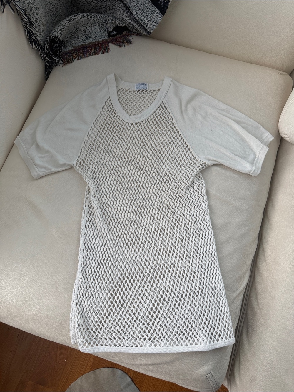 Scandinavian Knitters Large White Mesh V Neck Short Sleeve Cover-Up/Top